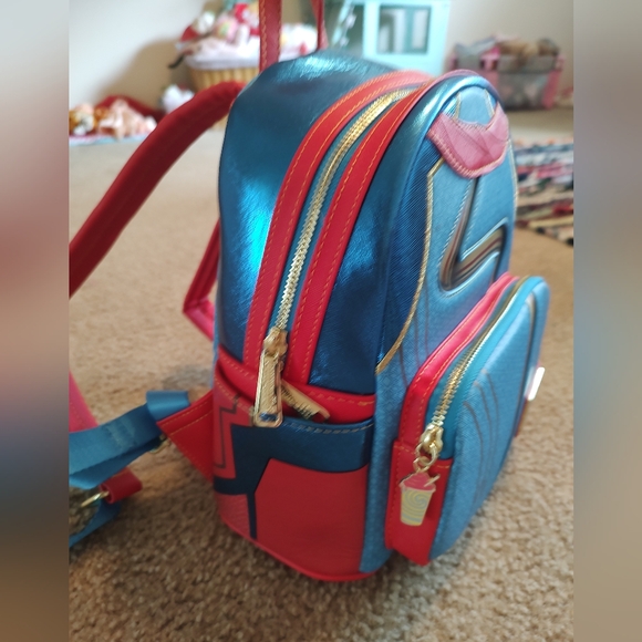Loungefly Ms. Marvel Mini Backpack NWT - Picture 3 of 8
